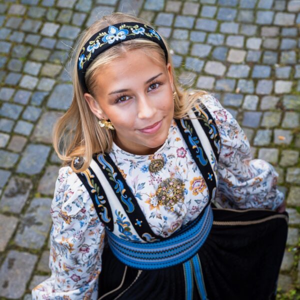 Silkeskjorte med Eva Belle mønster i liberty snitt