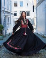 Svart silkekjorte jacquard - Bilde 2