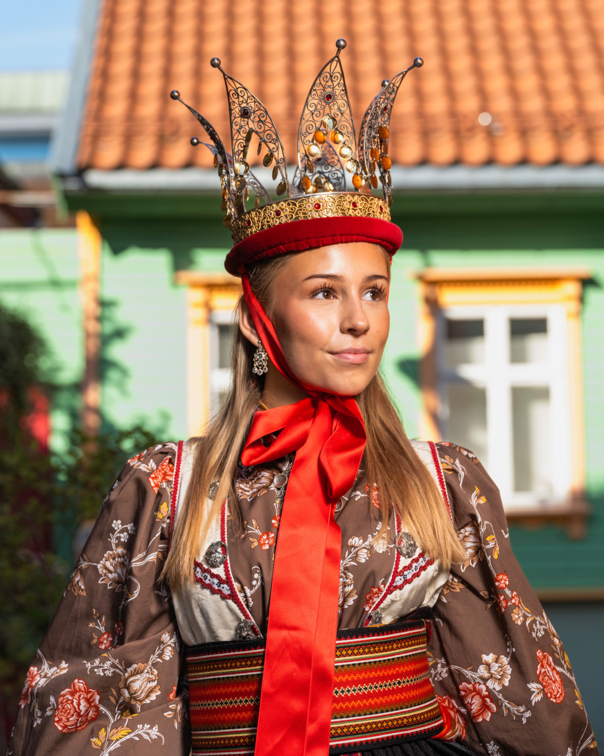 Bomullsskjorte brun med roser liberty fasong - Bilde 2
